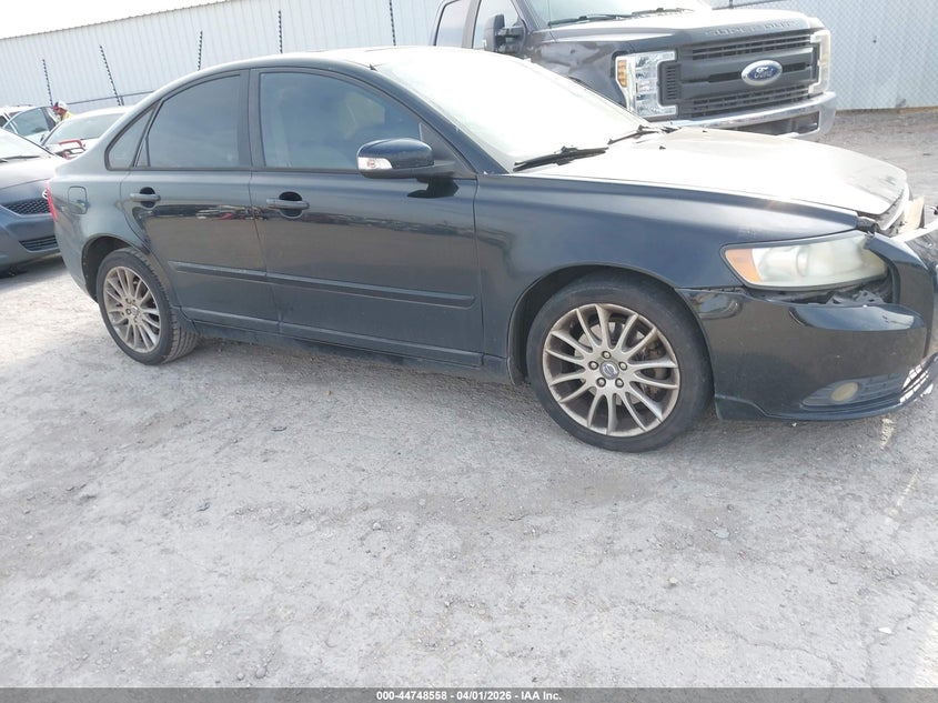 2009 Volvo S40 2.4I VIN: YV1MS382492459739 Lot: 44748558