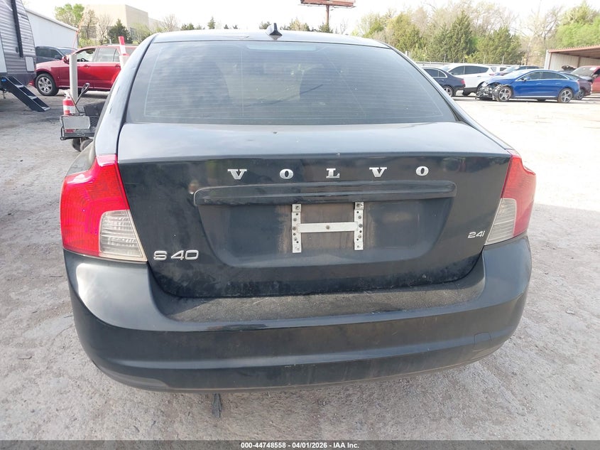 2009 Volvo S40 2.4I VIN: YV1MS382492459739 Lot: 44748558