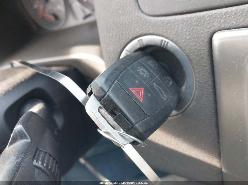 2009 Volvo S40 2.4I VIN: YV1MS382492459739 Lot: 44748558