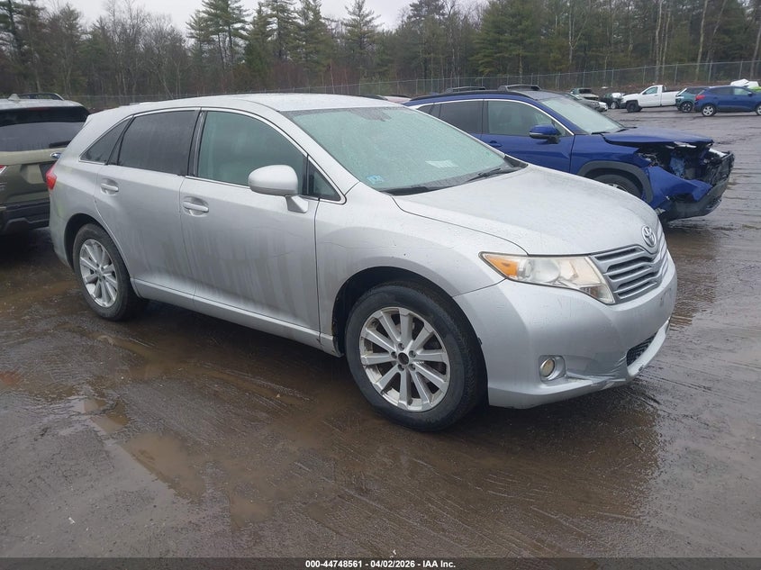 2011 TOYOTA VENZA
