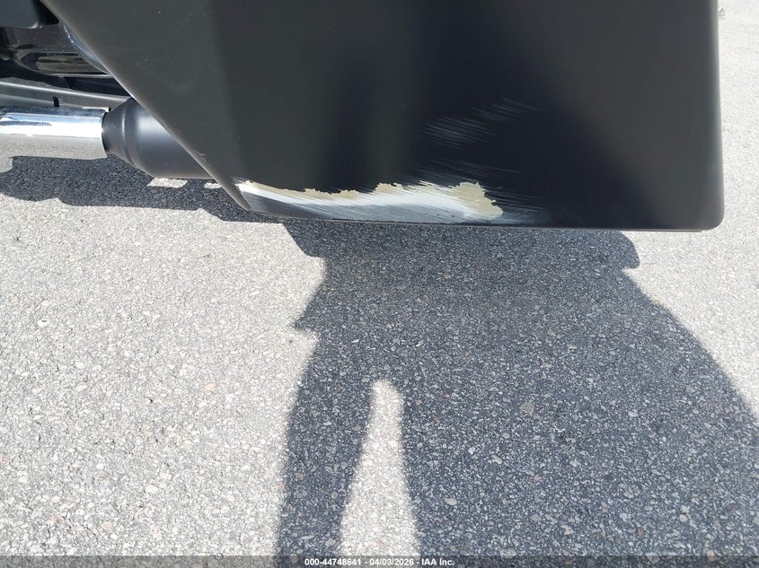 2017 Harley-Davidson Flhxs Street Glide Special VIN: 1HD1KRC17HB641054 Lot: 44748641