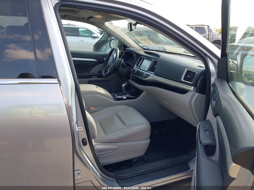 2014 TOYOTA HIGHLANDER SPORT UTILITY VEHICLE 3.5L V-6 DOHC, VVT, 270HP
