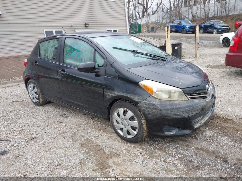 2012 Toyota Yaris Le
