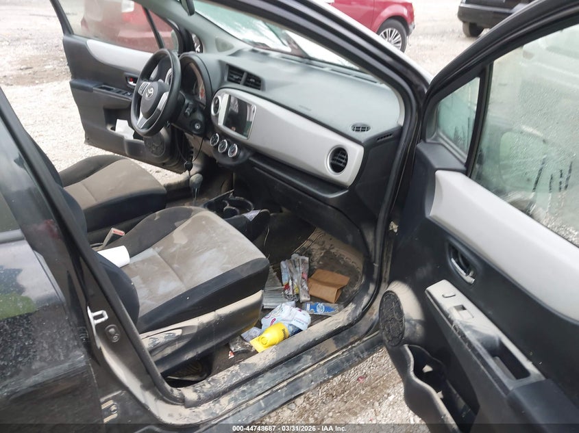 2012 Toyota Yaris Le