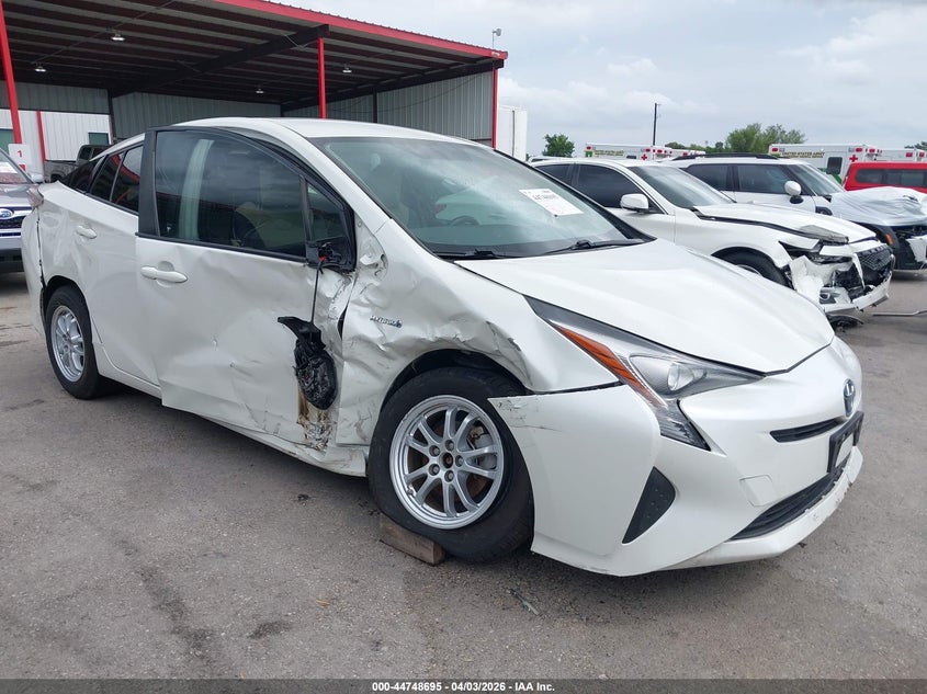 2016 Toyota Prius Four