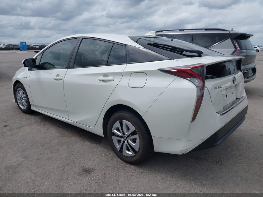 2016 Toyota Prius Four