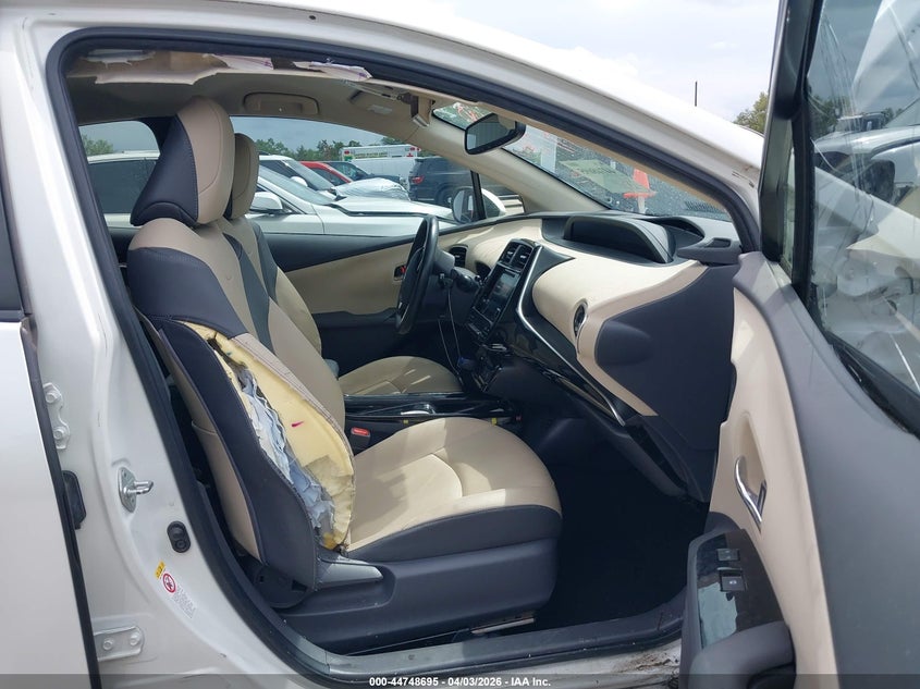 2016 Toyota Prius Four