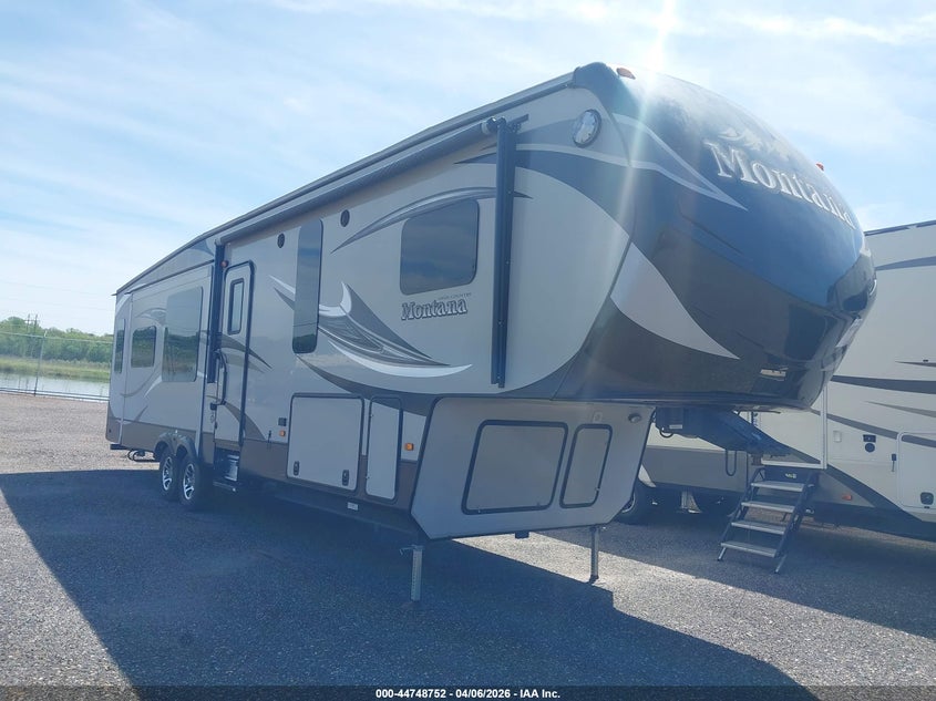 2015 MONTANA TRAVEL TRLR