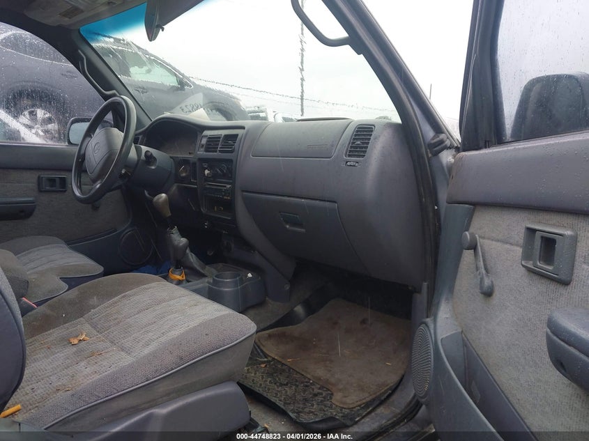 1998 Toyota Tacoma Base V6