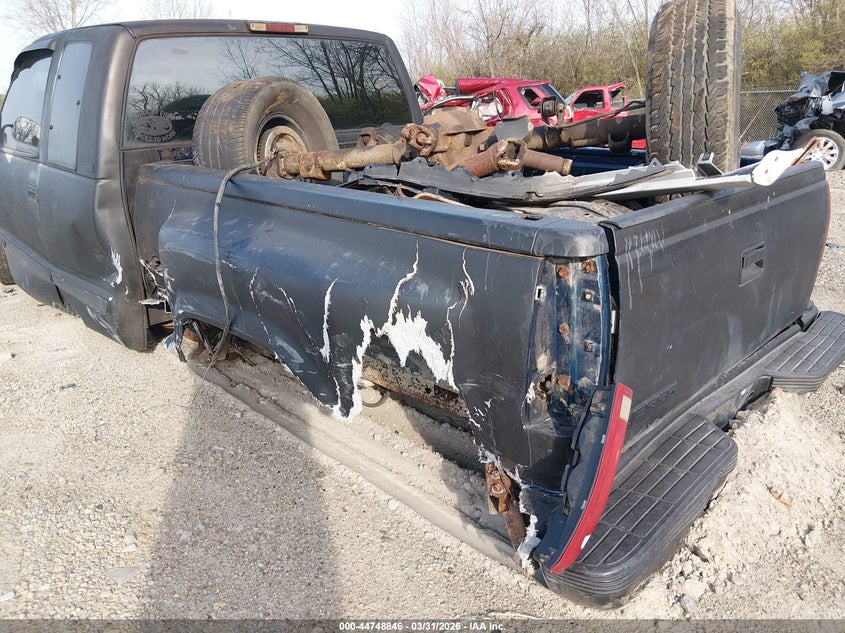 1994 GMC Sierra C1500 VIN: 2GTEC19K7R1513920 Lot: 44748846