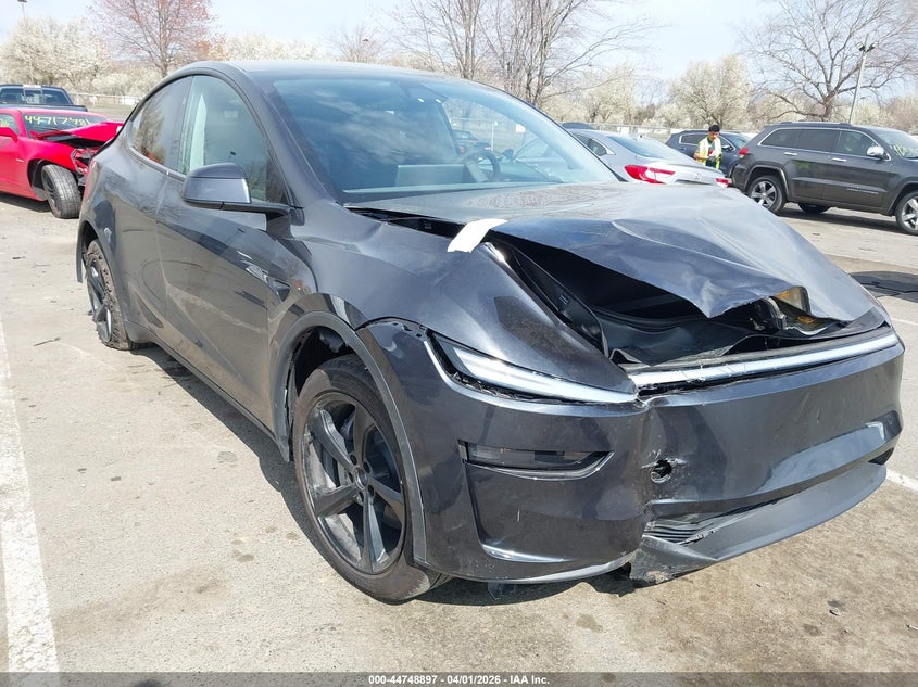 2026 TESLA MODEL Y  (VIN: 7SAYGDED7TF376351)