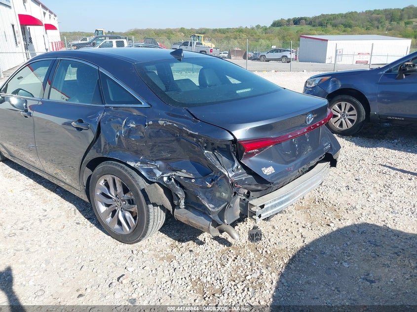 2021 Toyota Avalon Xle Hybrid VIN: 4T1AA1AB1MU004303 Lot: 44748944