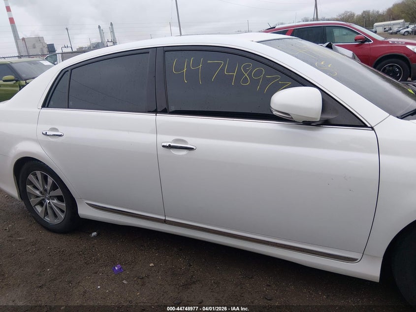 2012 Toyota Avalon 3.5 Limited white Lot 111044748977 Vin 4T1BK3DB1CU445436