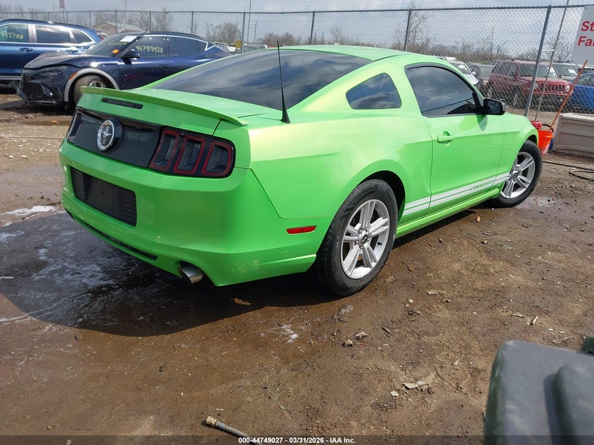 2013 Ford Mustang V6