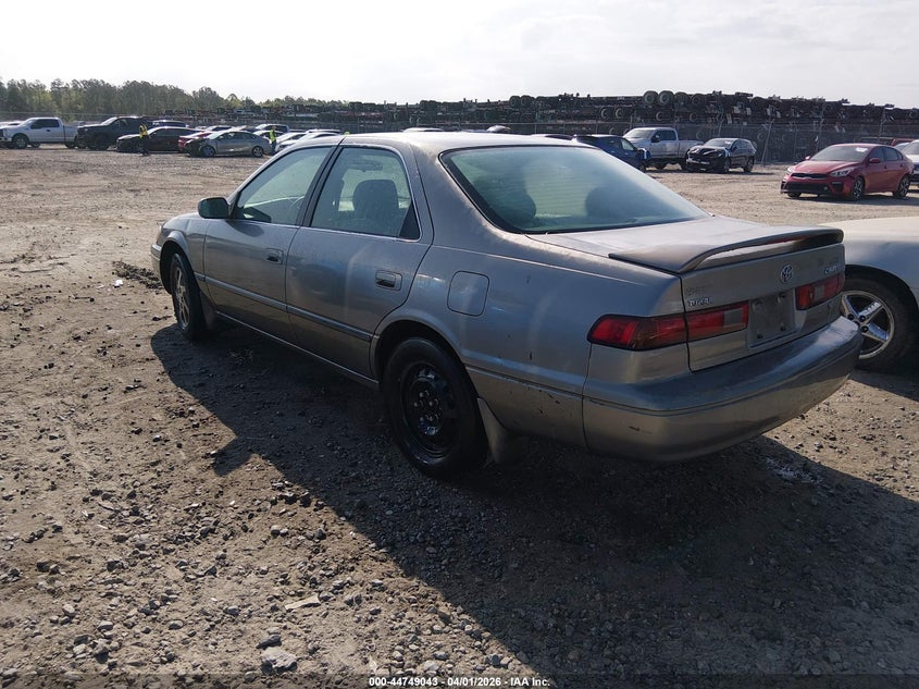 1999 Toyota Camry Le V6