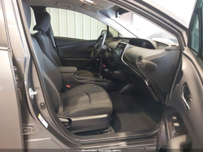 2016 Toyota Prius Two