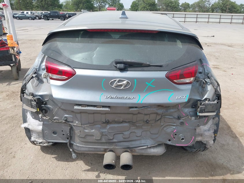 2021 Hyundai Veloster Turbo VIN: KMHTH6AB0MU032711 Lot: 44749093