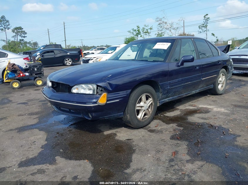 1998 Pontiac Bonneville Se