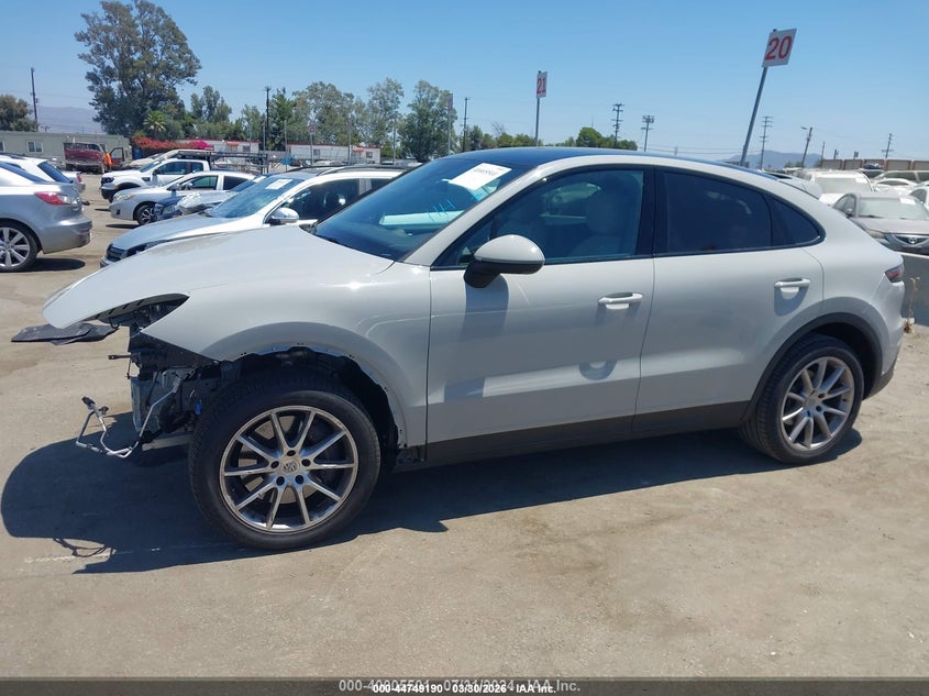 2023 Porsche Cayenne Coupe Platinum Edition VIN: WP1BA2AY3PDA27734 Lot: 44749190