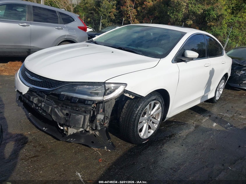 2015 Chrysler 200 Limited 1C3CCCAB9FN684777 photo 1