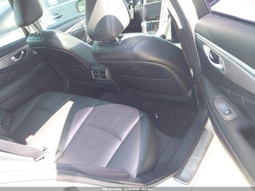 2016 INFINITI Q50 auction photo 8