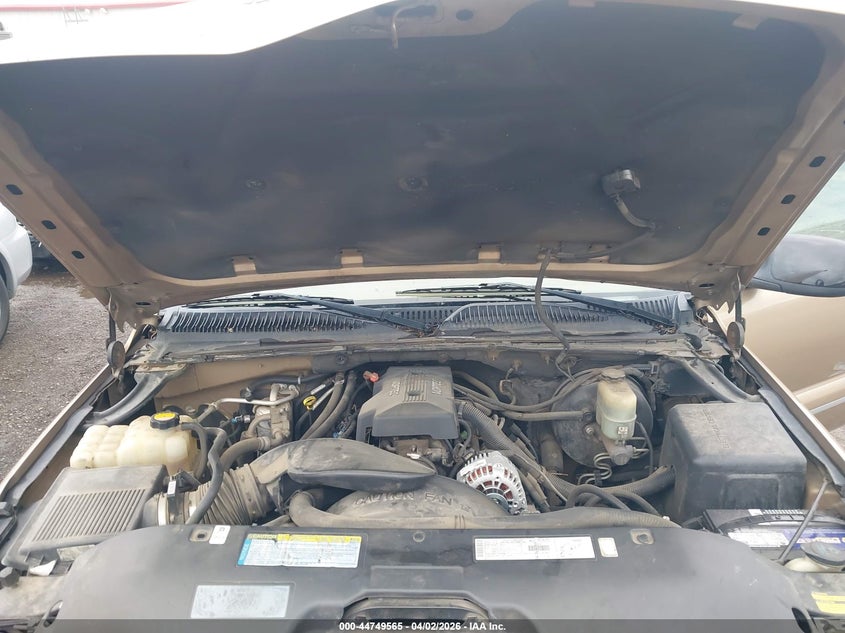 2000 Chevrolet Suburban 1500 Ls VIN: 3GNFK16T0YG133433 Lot: 44749565