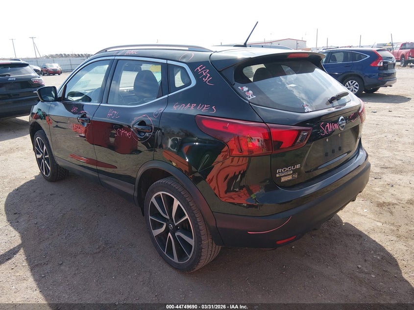 2018 Nissan Rogue Sport Sl