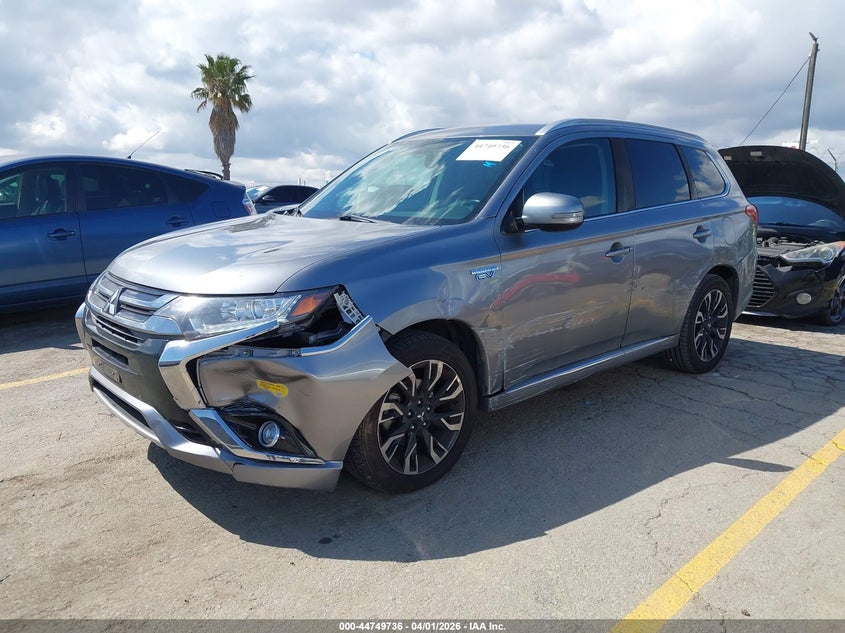 Vin: ja4j24a54jz031730, lot: 45246931, mitsubishi outlander phev sel 20182