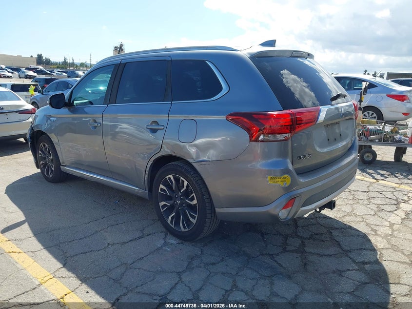 Vin: ja4j24a54jz031730, lot: 45246931, mitsubishi outlander phev sel 20183