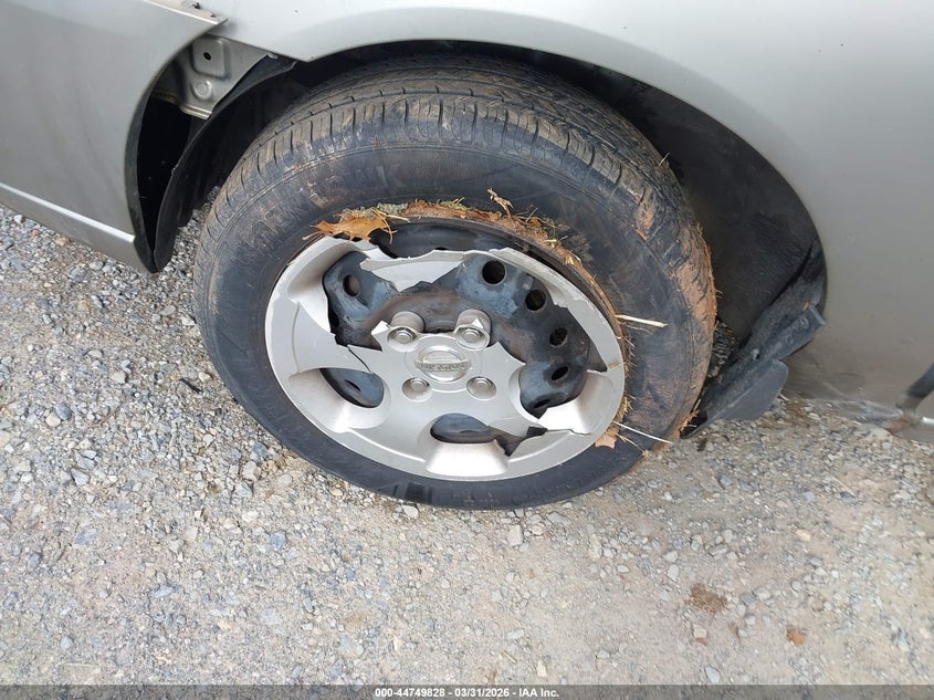 2004 Nissan Sentra 1.8S VIN: 3N1CB51D94L858097 Lot: 44749828