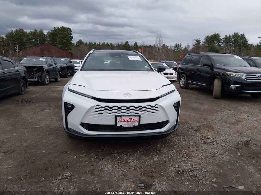 2025 Toyota Crown Signia Limited VIN: JTDACAAJ1S3034040 Lot: 44749847