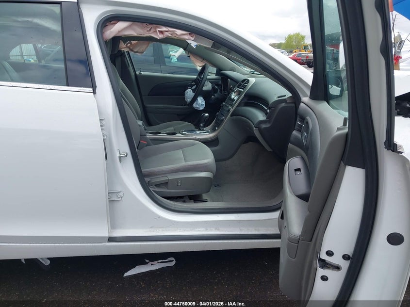 2013 Chevrolet Malibu 1Fl