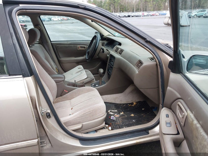 1999 Toyota Camry Le V6