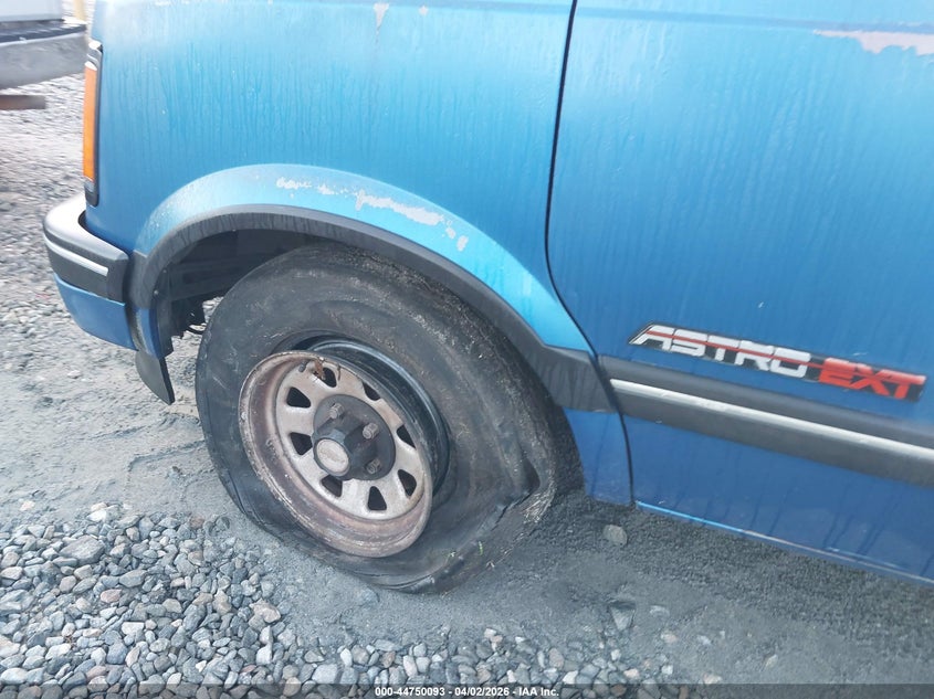 1994 Chevrolet Astro VIN: 1GNDM19Z5RB190626 Lot: 44750093
