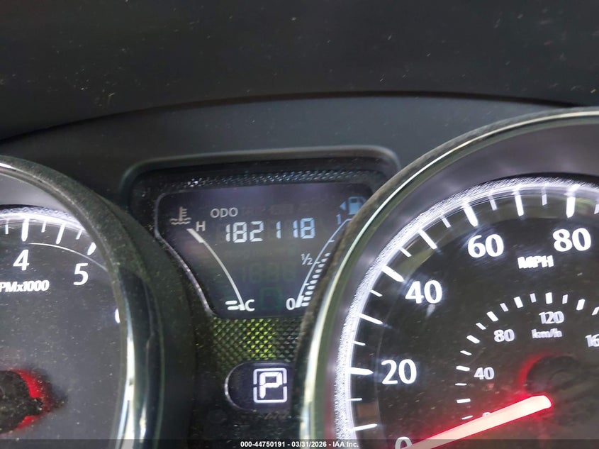 2016 NISSAN VERSA auction photo 7