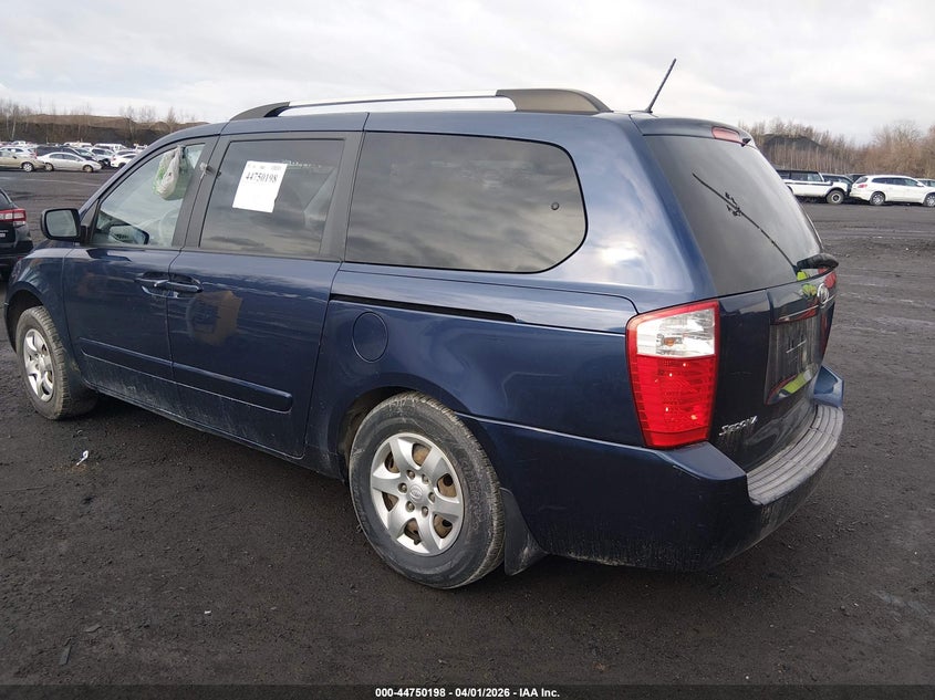 2009 Kia Sedona Lx