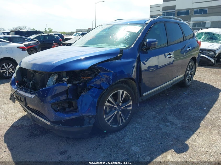 2017 Nissan Pathfinder Platinum