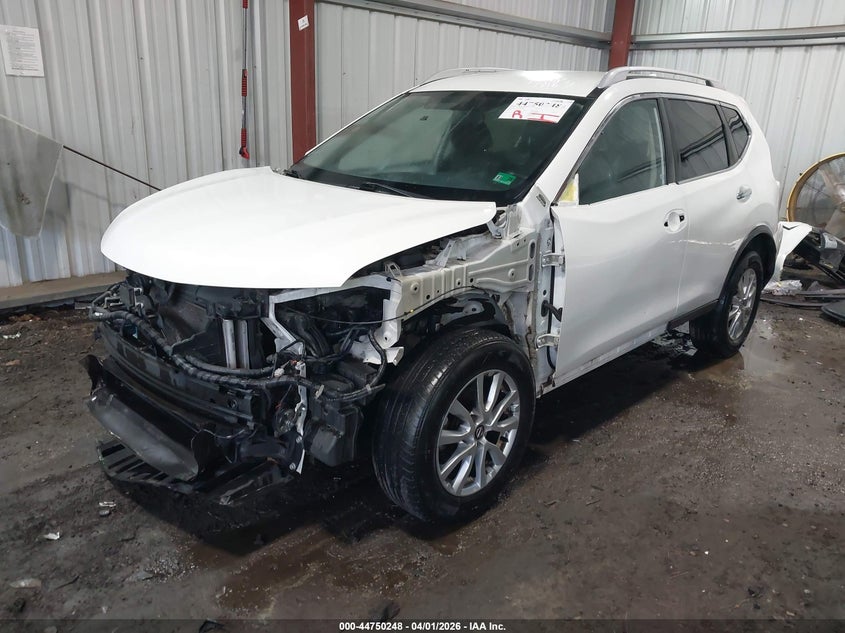 2018 Nissan Rogue Sv