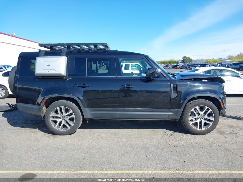 2024 Land Rover Defender 130 P400 S VIN: SALEJFEU5R2293972 Lot: 44750267