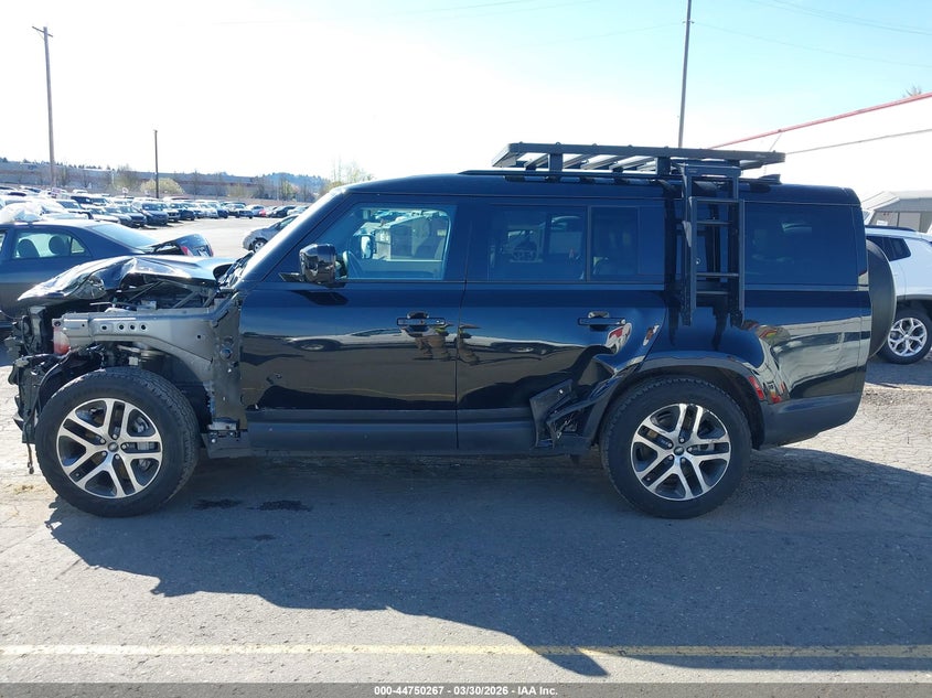 2024 Land Rover Defender 130 P400 S VIN: SALEJFEU5R2293972 Lot: 44750267