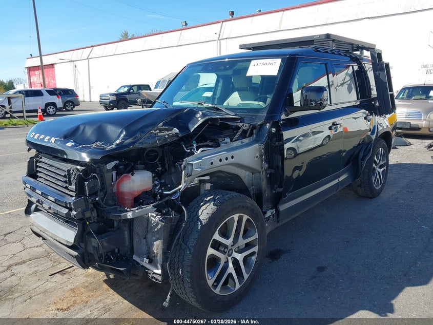 2024 Land Rover Defender 130 P400 S VIN: SALEJFEU5R2293972 Lot: 44750267