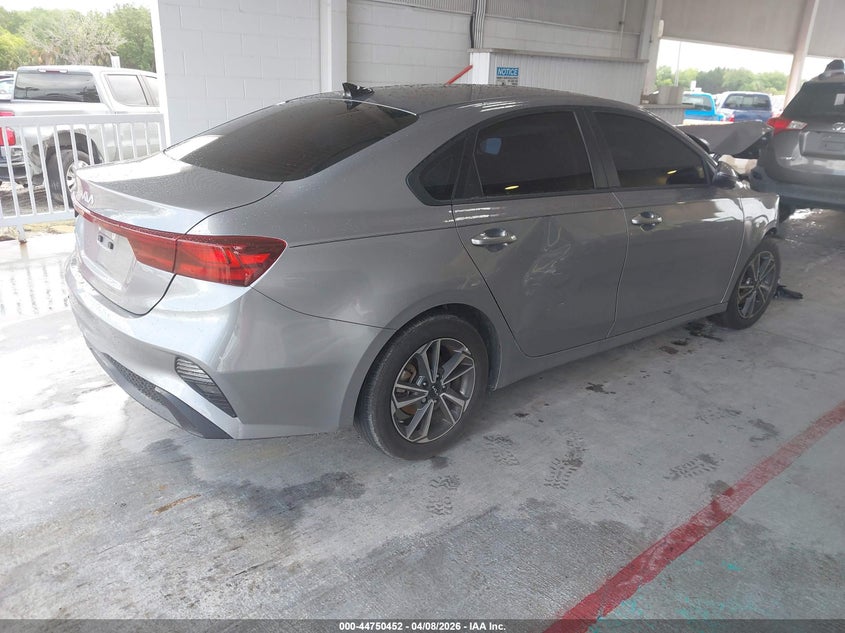 Vin: 3kpf24ad7pe682602, lot: 45247647, kia forte lxs 20234