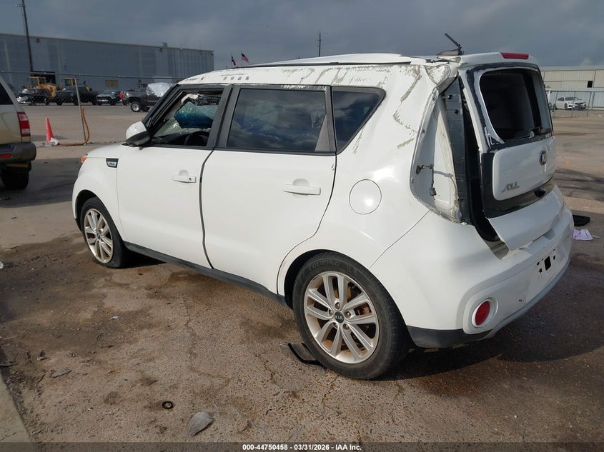 2019 Kia Soul +