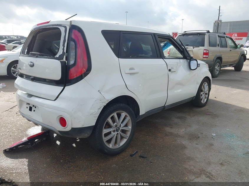 2019 Kia Soul +