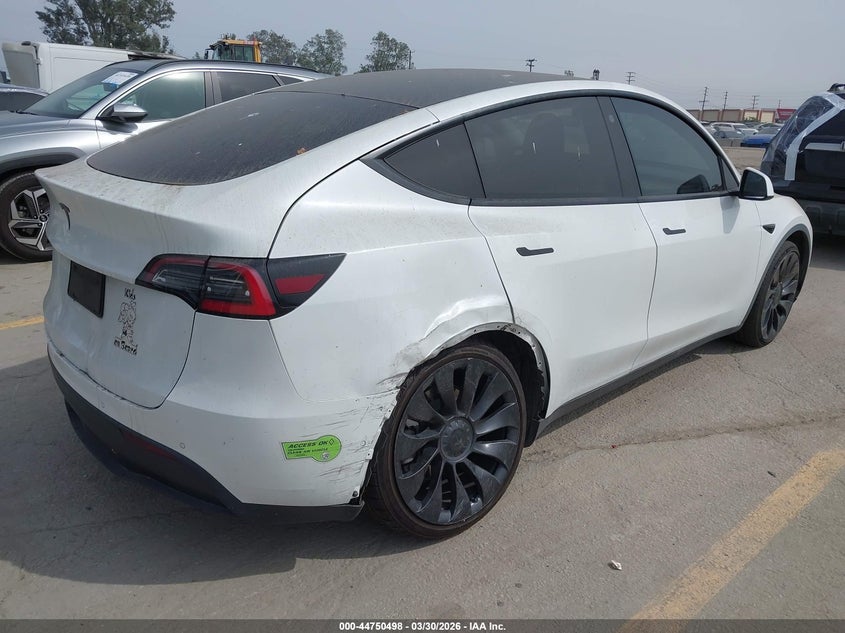 Vin: 5yjygdee0mf068638, lot: 45247693, tesla model y long range dual motor all-wheel drive 20214