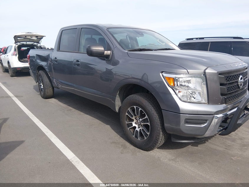 2022 Nissan Titan Sv 4X2