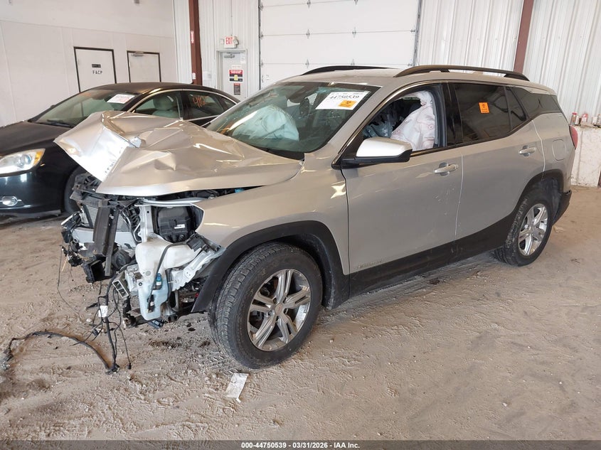 2020 GMC TERRAIN auction photo 2