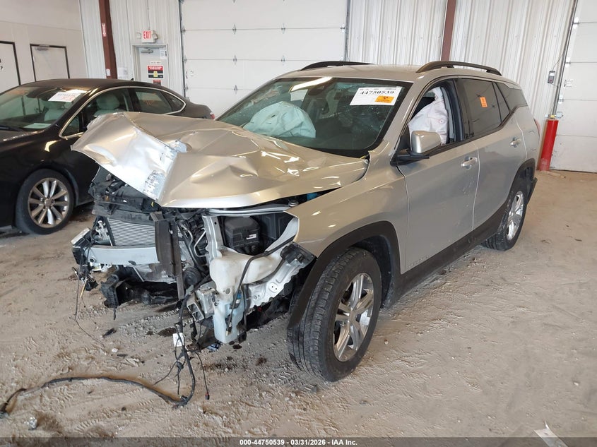 2020 GMC TERRAIN auction photo 6