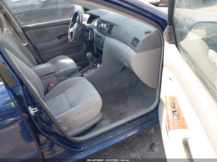 2004 Toyota Corolla Le