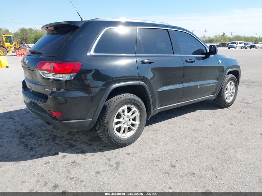 2020 Jeep Grand Cherokee Laredo E 4X4